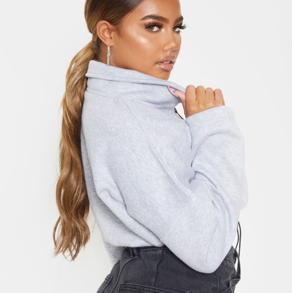 Half Zip Crop Sweatshirt - Picture 7 of 10